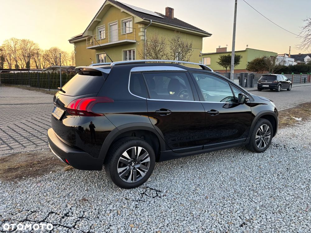 Peugeot 2008 1.6 BlueHDi Allure - 18