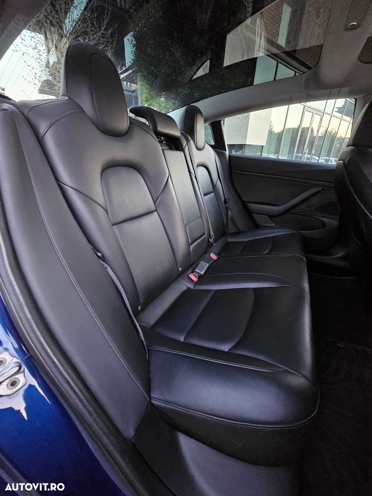 Tesla Model 3 Langstreckenbatterie Allradantrieb Dual Motor - 11