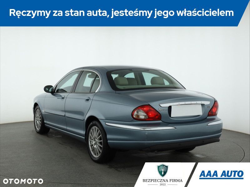 Jaguar X-Type - 6