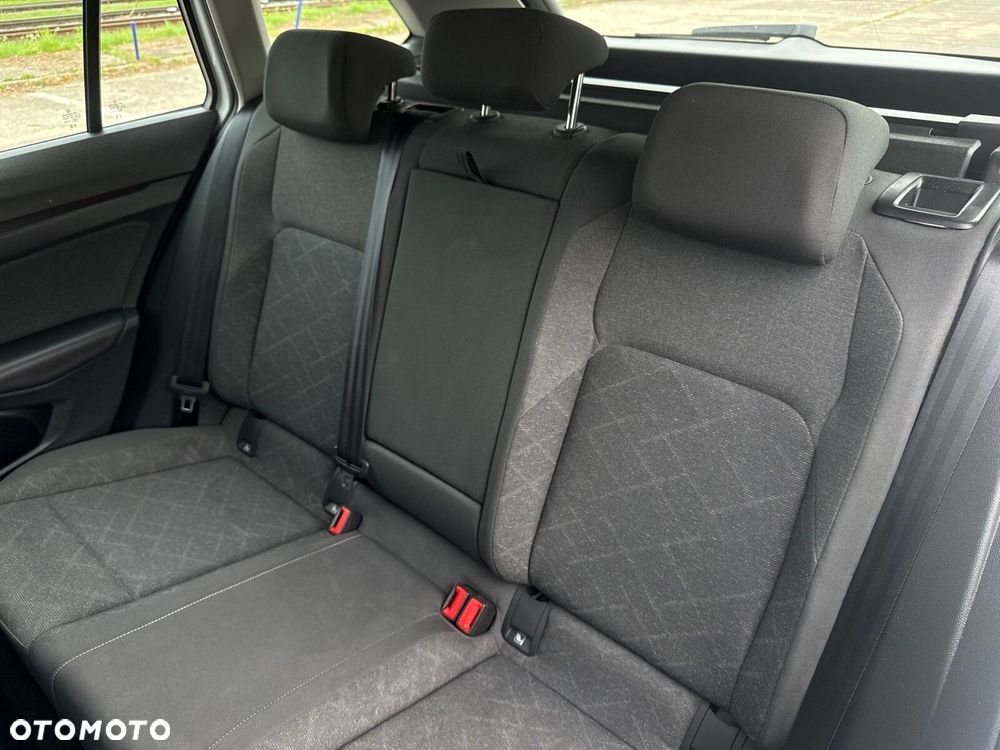 Volkswagen Golf 2.0 TDI Life - 31