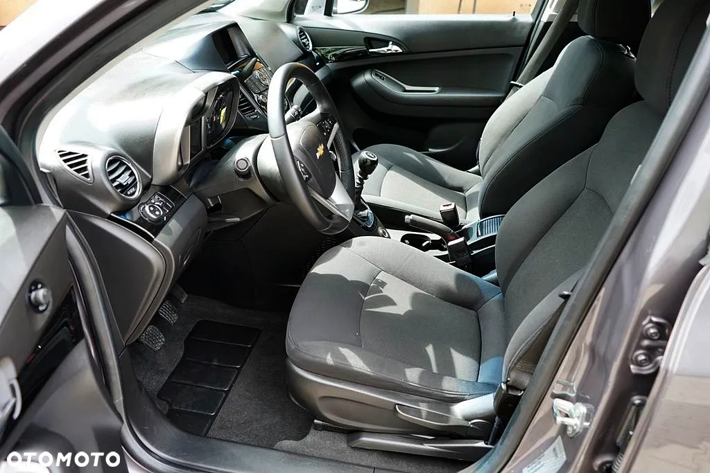 Chevrolet Orlando - 16