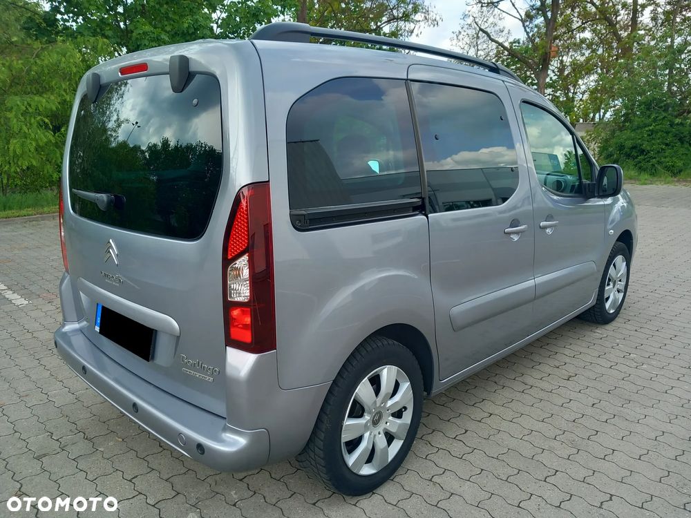 Citroën Berlingo Multispace PureTech 110 SHINE - 4