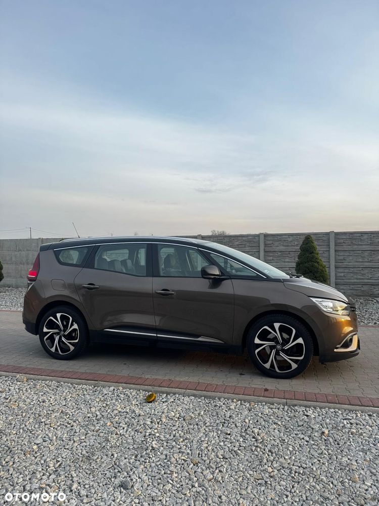 Renault Grand Scenic - 2