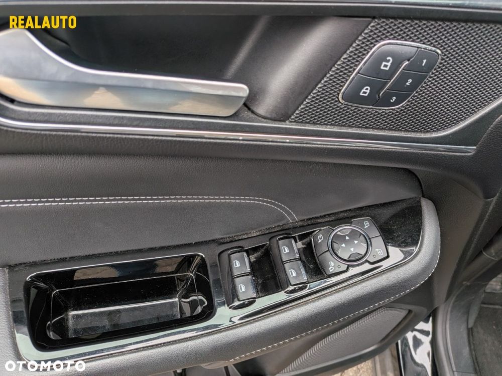 Ford Galaxy - 11