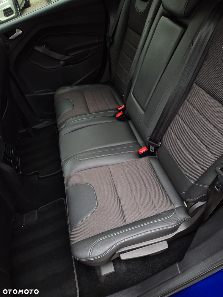 Ford Kuga 2.0 TDCi 4x4 Individual - 12