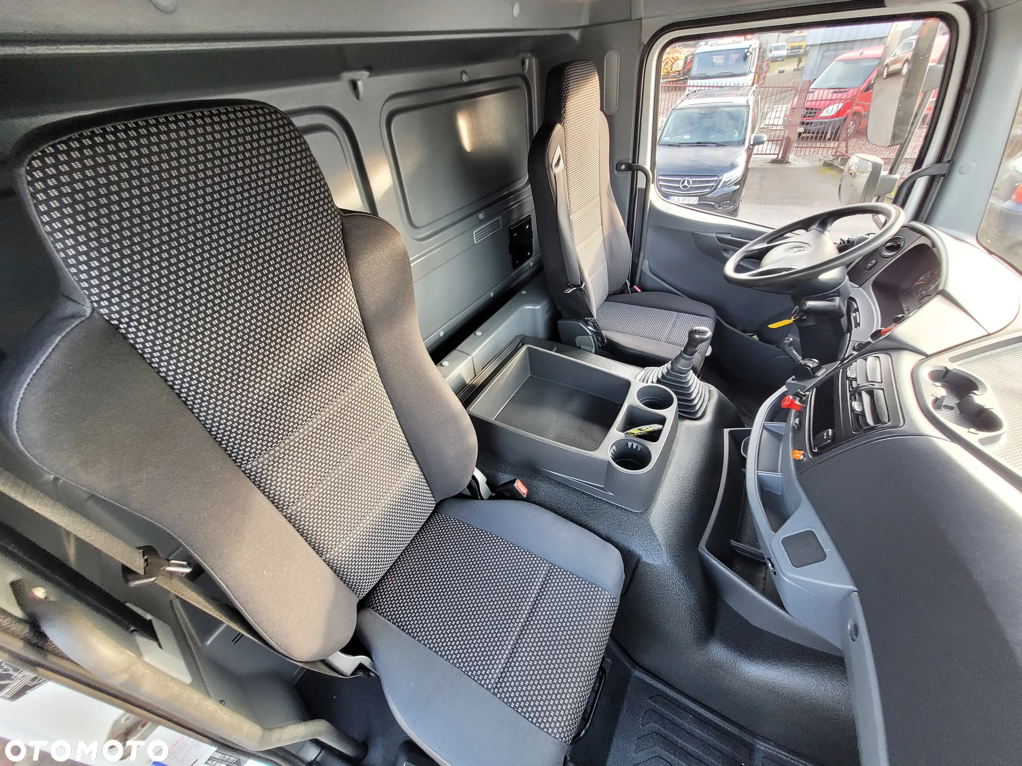 Mercedes-Benz AXOR 1833 330KM HDS ŻURAW DŹWIG SIODEŁKO KRÓTKI ROZSTAW OSI - 18