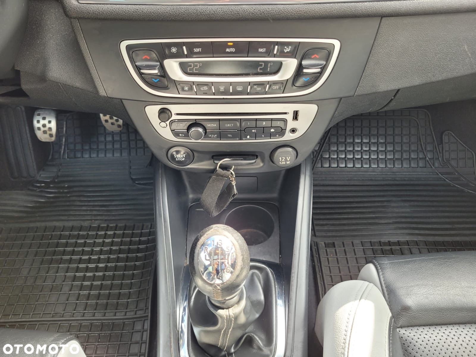 Renault Megane 1.6 dCi Energy Bose Edition - 20