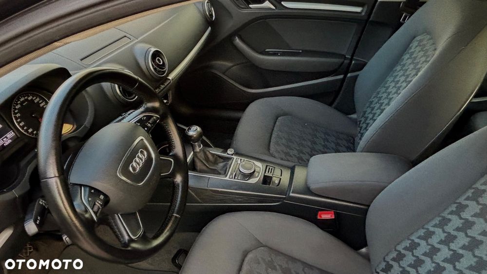 Audi A3 Sportback 1.2 TFSI Ambition - 5