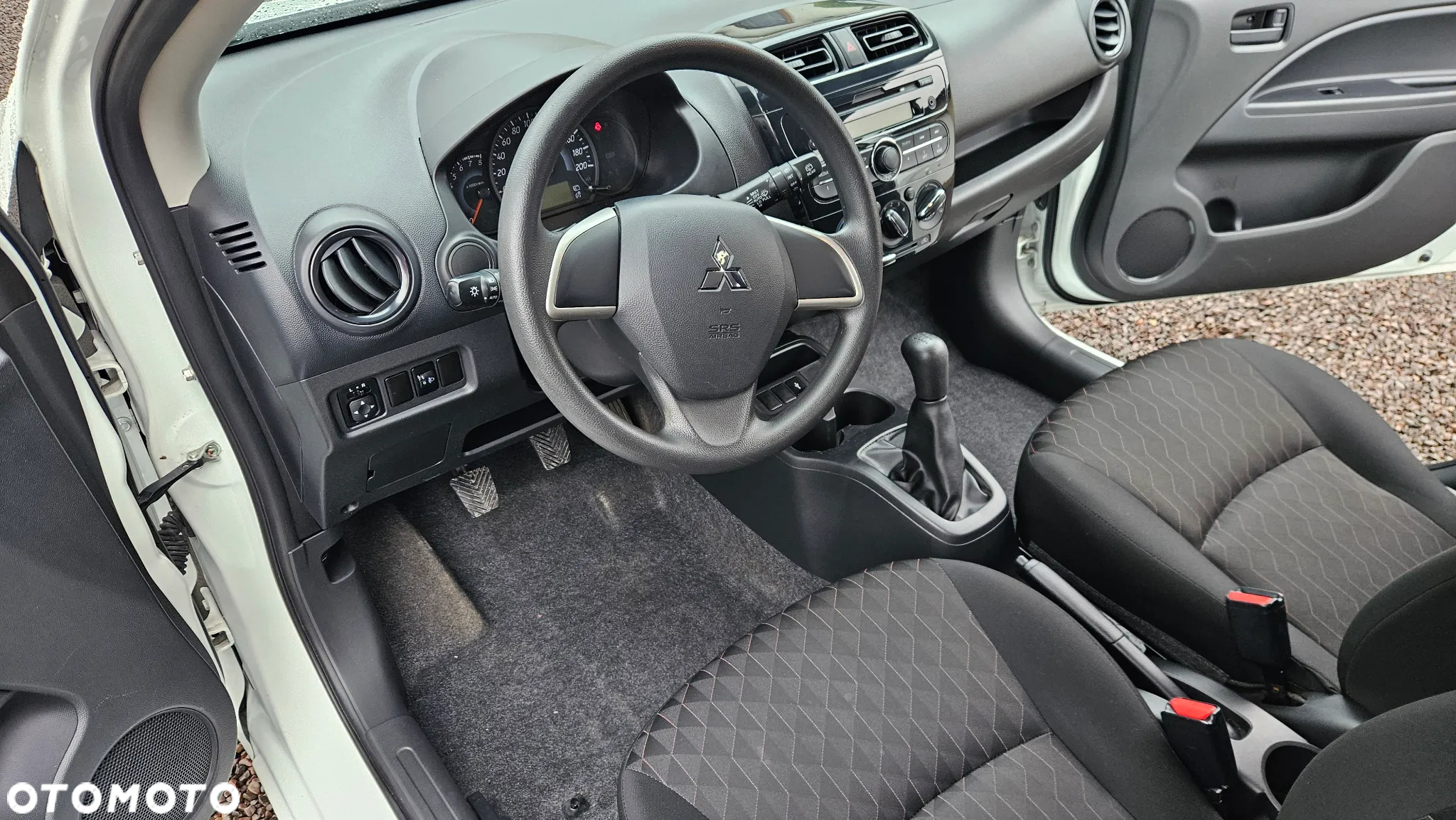Mitsubishi Space Star 1.0 Active - 18