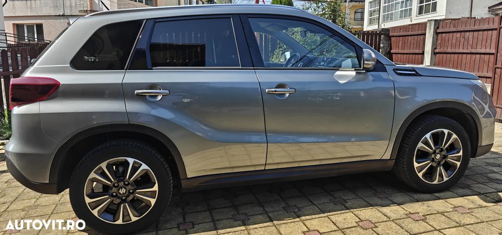 Suzuki Vitara 1.4 Boosterjet MHEV Spirit - 24