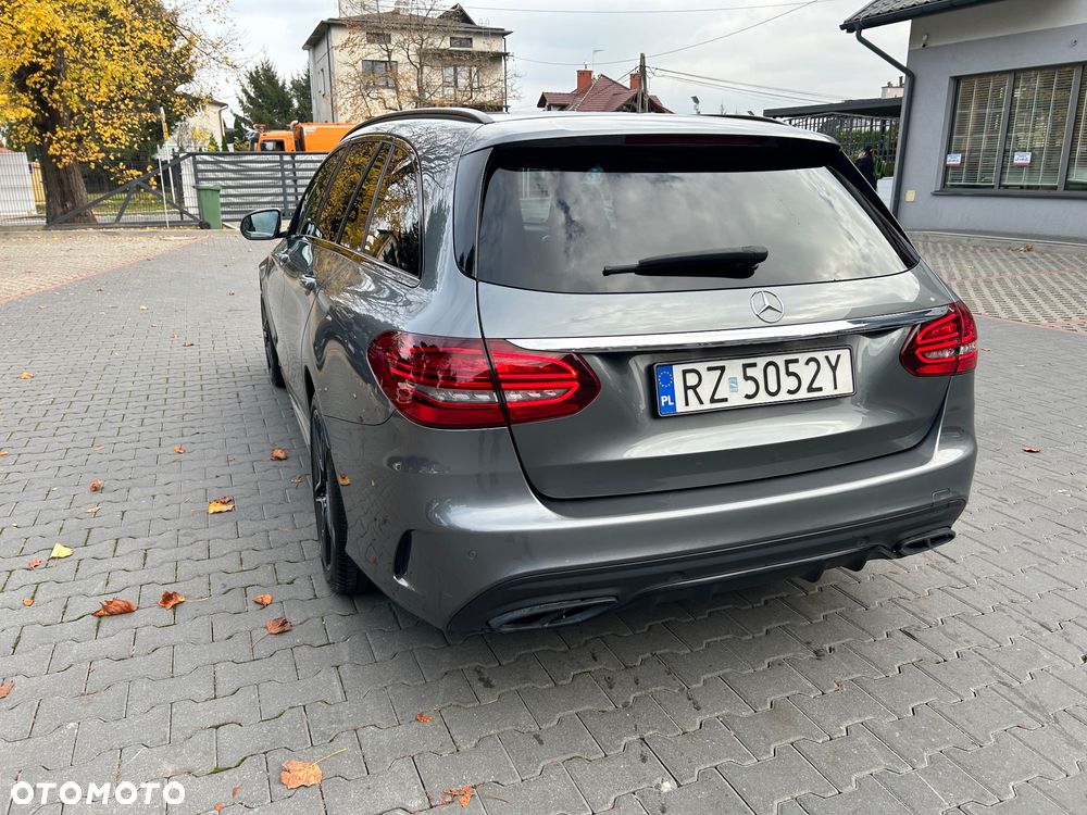 Mercedes-Benz Klasa C 220 d 4MATIC 9G-TRONIC - 4