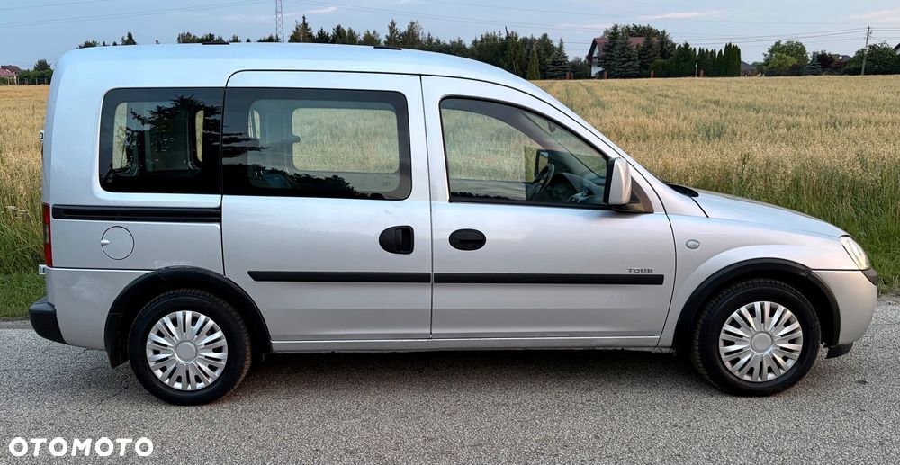 Opel Combo Tour - 6