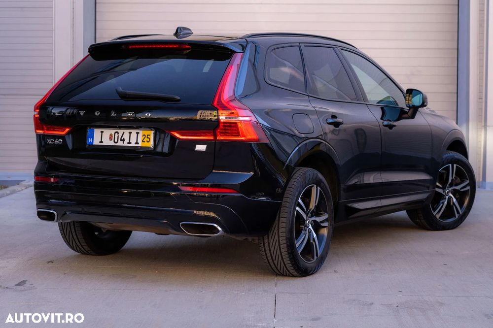 Volvo XC 60 Recharge T6 Twin Engine eAWD R-Design Expression - 5