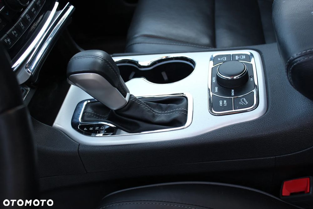 Jeep Grand Cherokee 3.6 V6 Summit - 23