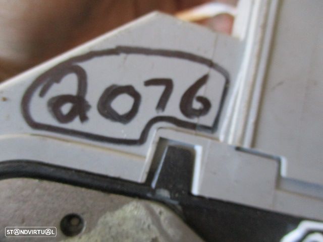 Fecho 4418A1430J3 PEUGEOT 308 SW 2008 TE ELETRICO - 3