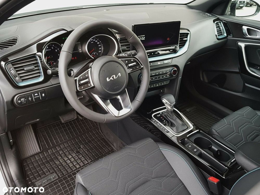 Kia XCeed 1.6 T-GDI Tribute DCT - 12