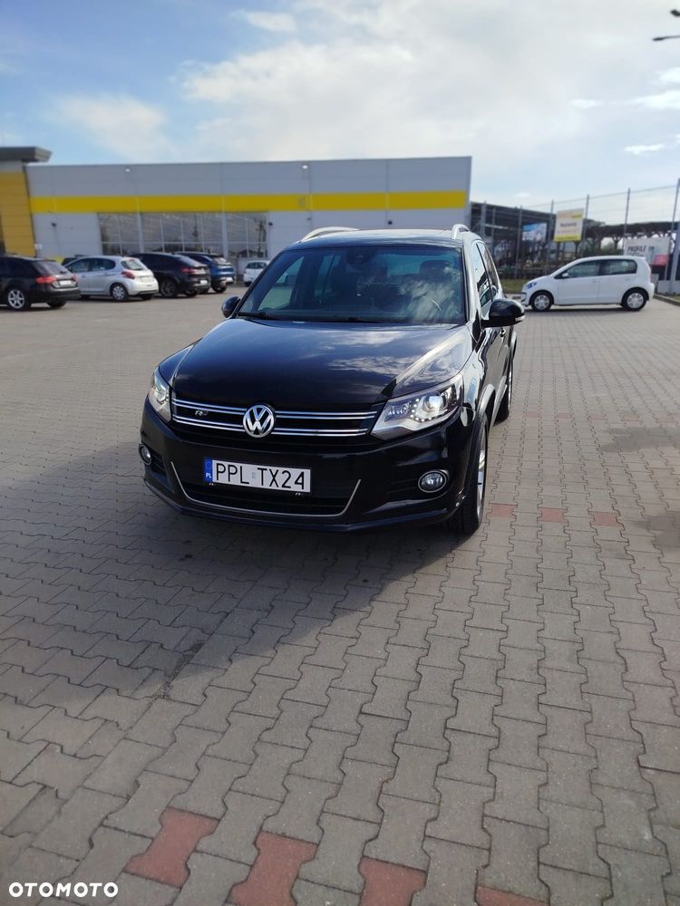 Volkswagen Tiguan - 1