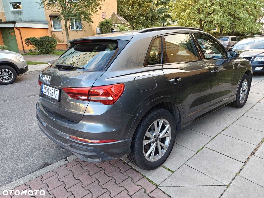 Audi Q3 2023 photo 2