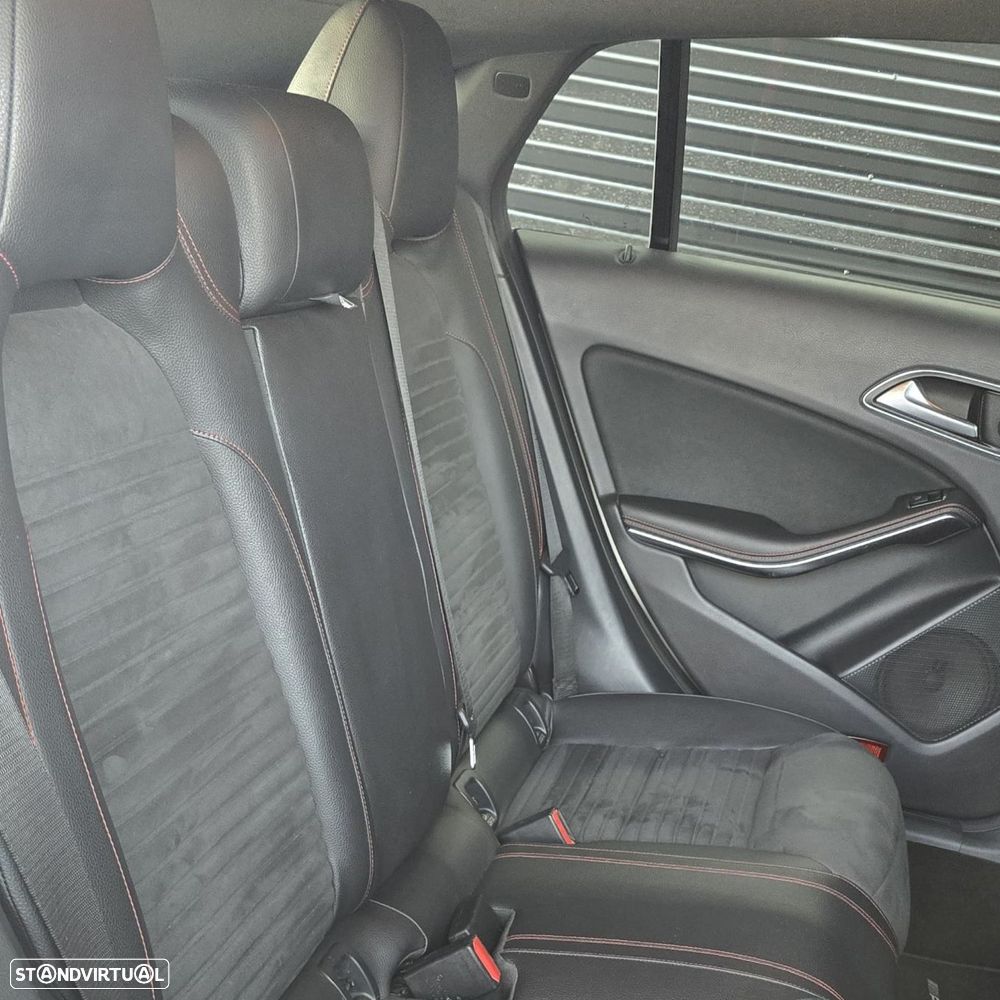 Mercedes-Benz CLA 200 - 11