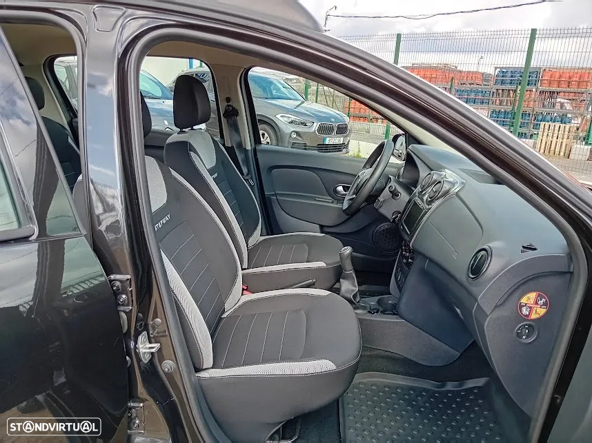 Dacia Sandero 1.0 SCe Stepway - 12