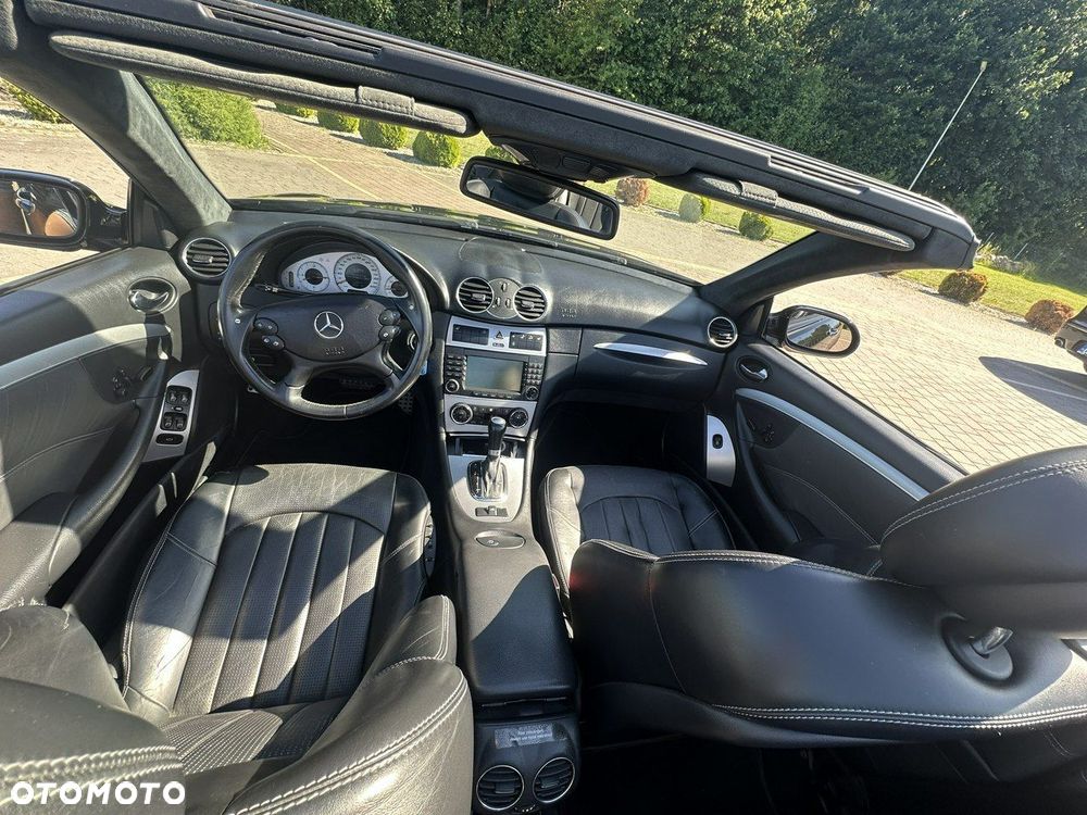 Mercedes-Benz CLK - 13