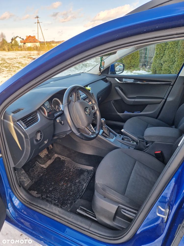 Skoda Octavia 2.0 TDI SCR Style DSG - 7