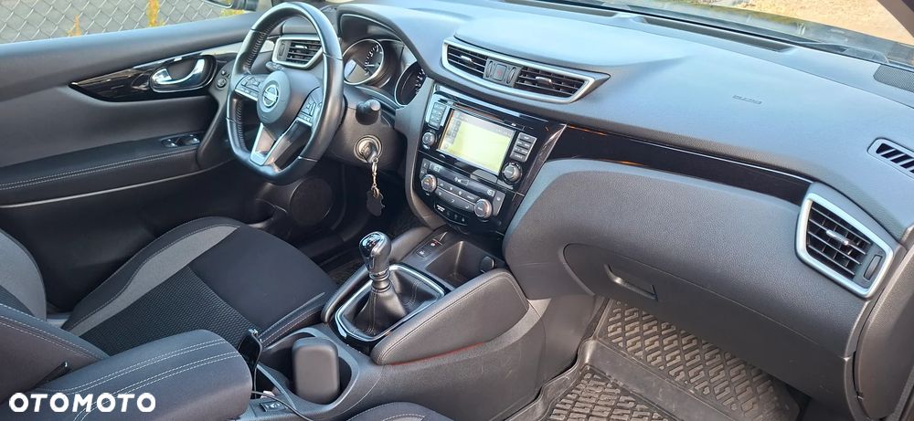 Nissan Qashqai - 17