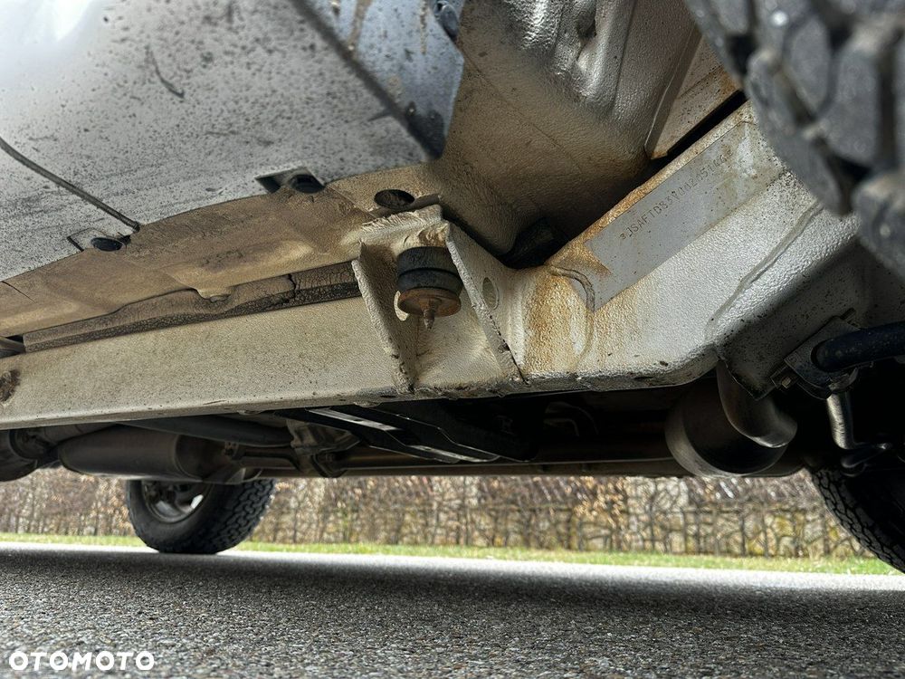 Suzuki Grand Vitara 2.0 TD Comfort Limited - 30