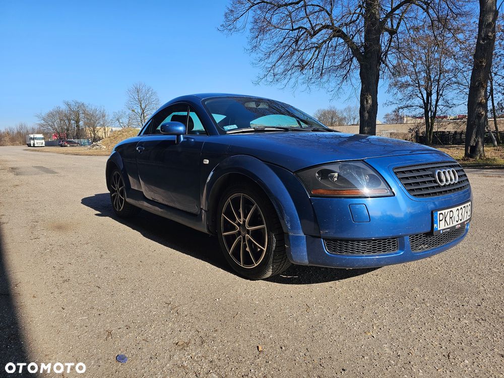 Audi TT Coupé 1.8T - 10