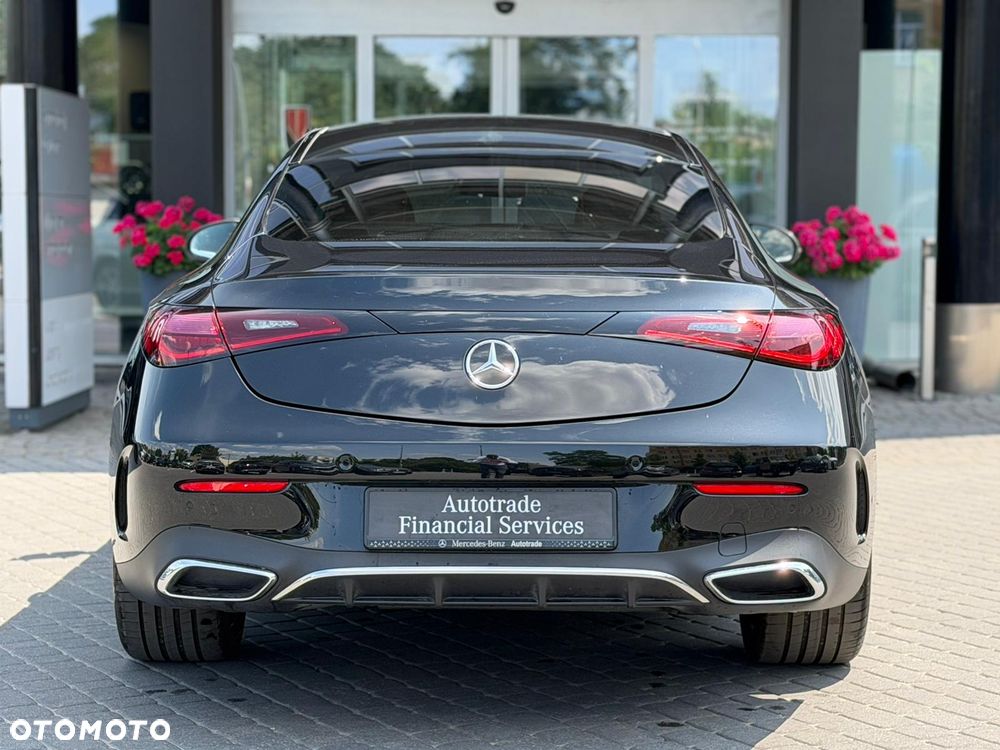 Mercedes-Benz CLE 200 9G-TRONIC - 11