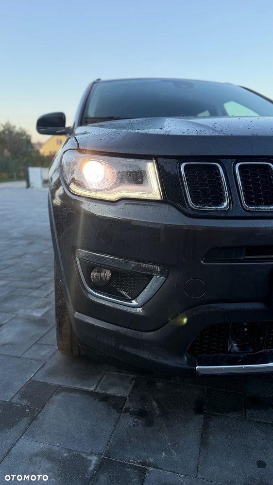 Jeep Compass 2.0 MultiJet Active Drive Longitude - 16