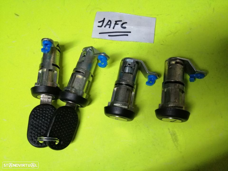 Kit de canhões das portas Iveco Daily 1999 até 2006 NOVO - 1