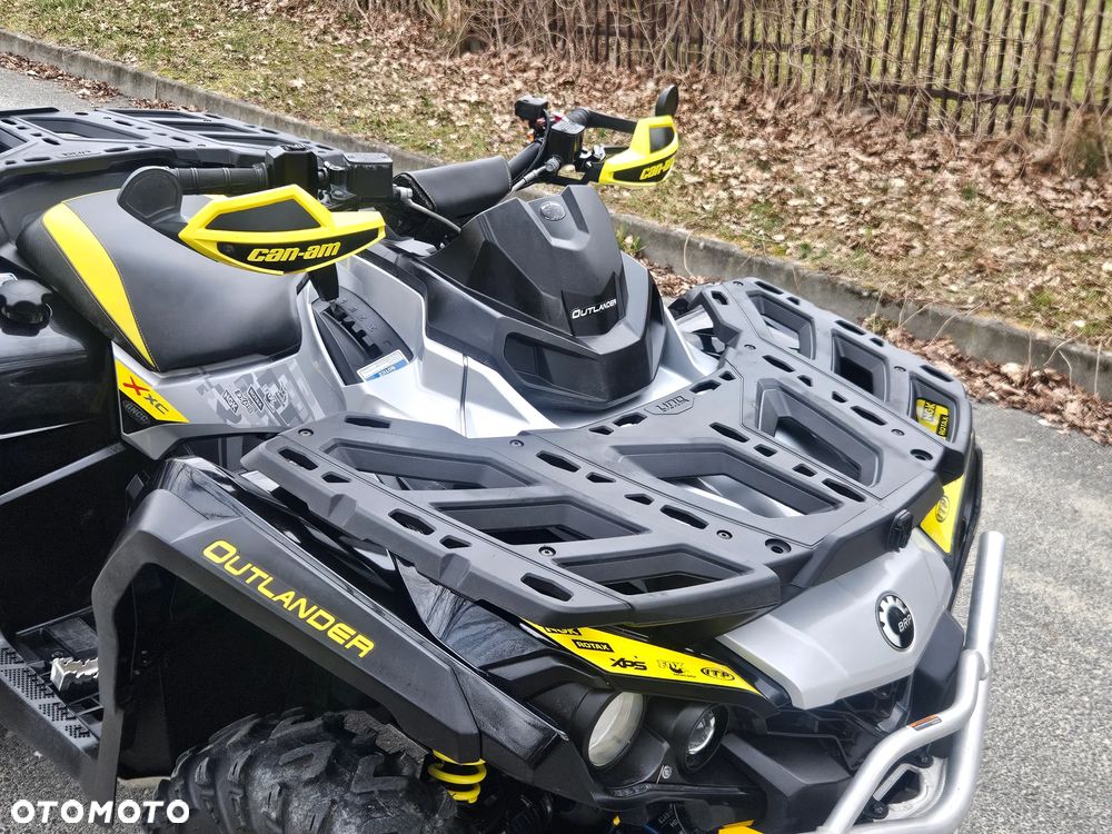 Can-Am Outlander - 19