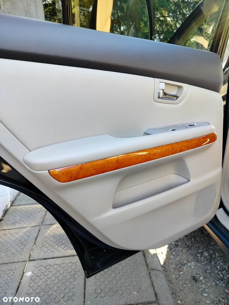 Lexus RX - 16