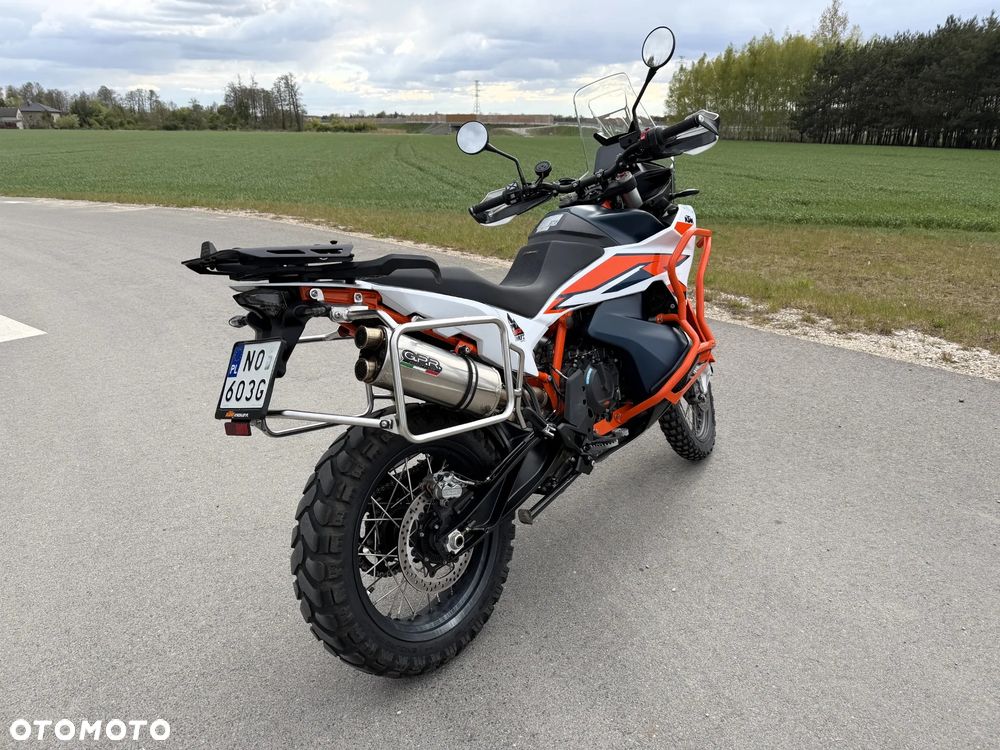 KTM Adventure - 2