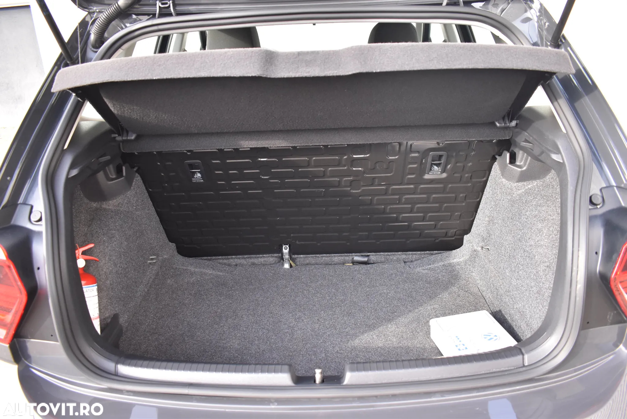 Volkswagen Polo 1.0 Trendline - 24