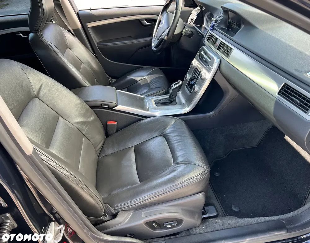 Volvo XC 70 - 27