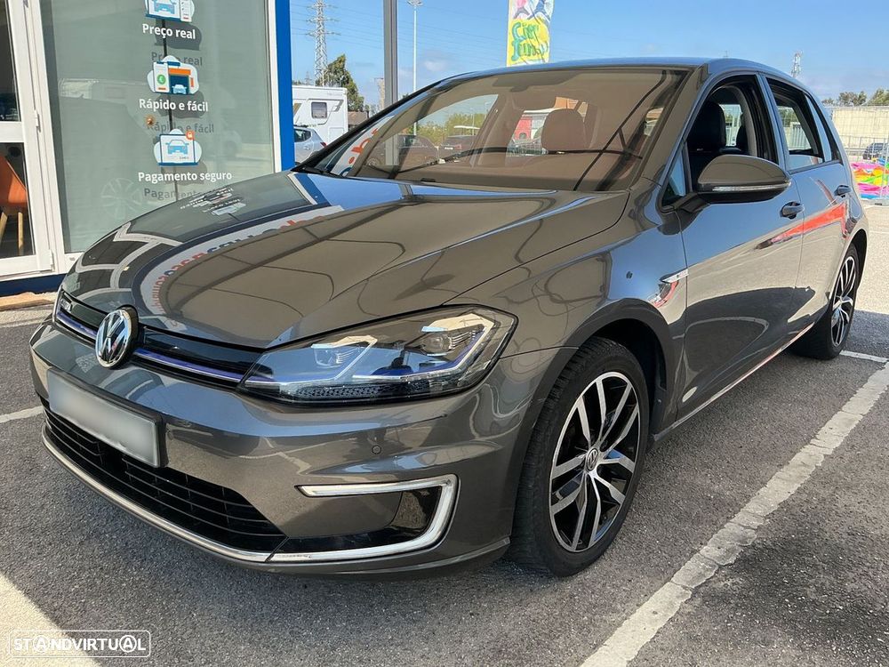 VW Golf - 33