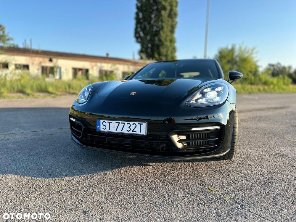 Porsche Panamera - 2