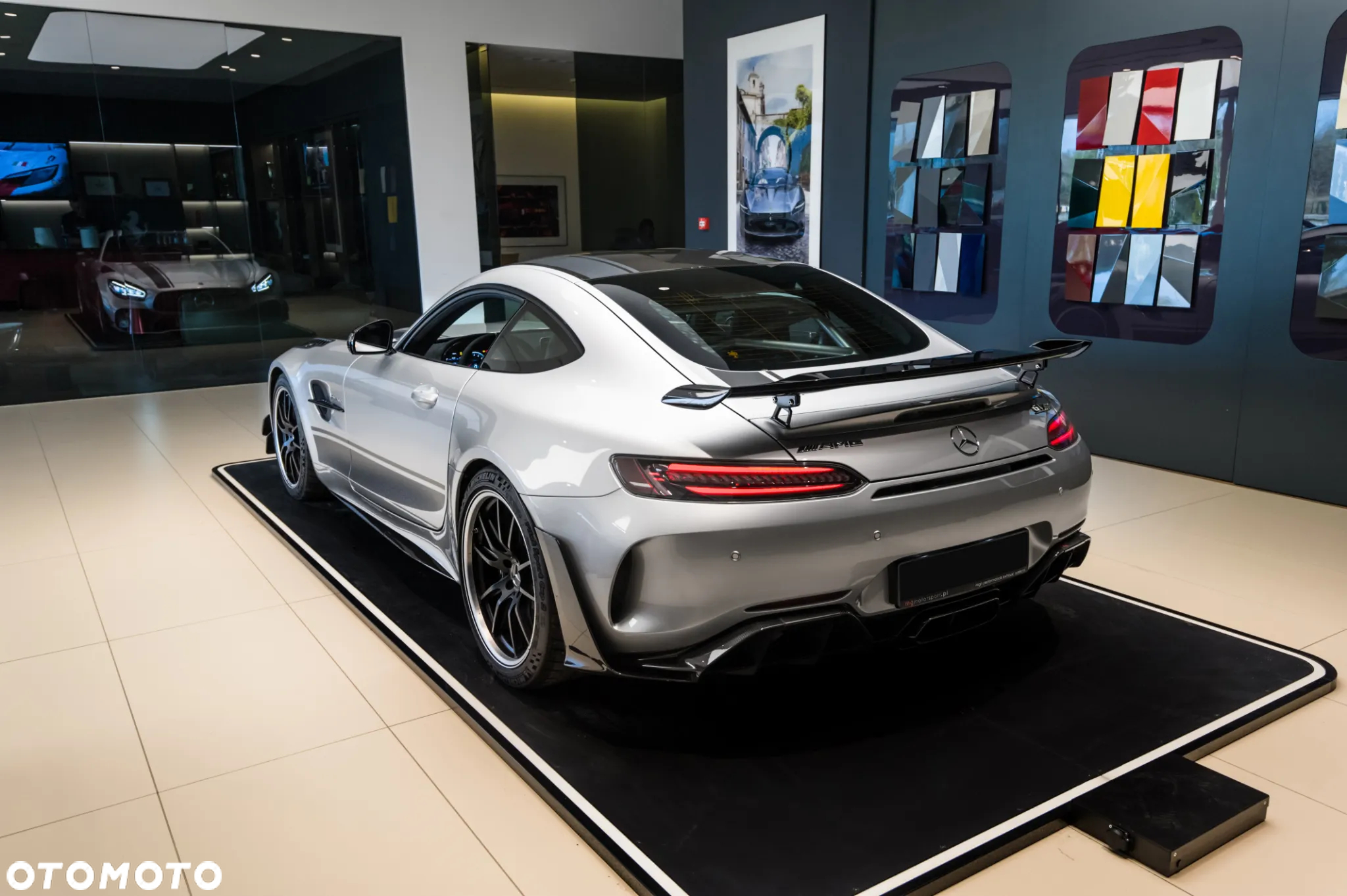 Mercedes-Benz AMG GT R - 29