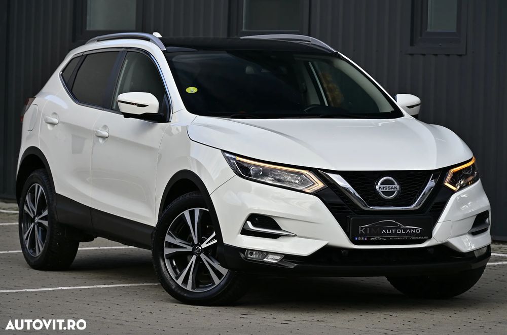 Nissan Qashqai 1.7 dCi TEKNA - 22