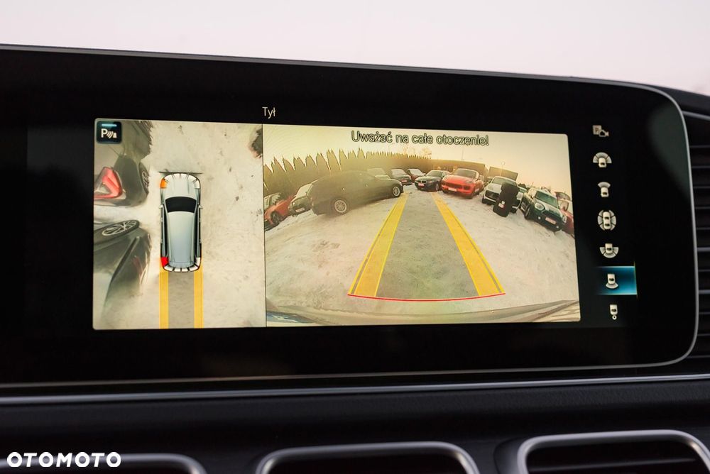 Mercedes-Benz GLS - 18