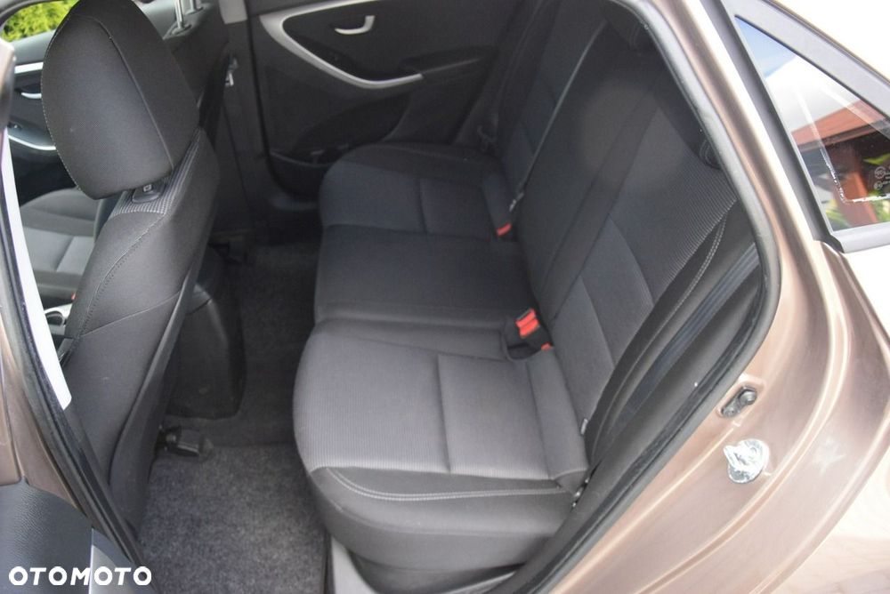 Hyundai i30 1.4 Premium - 29