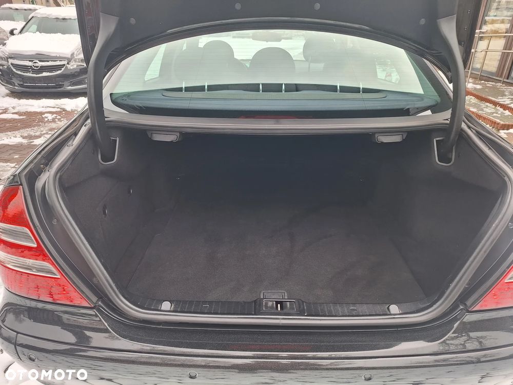 Mercedes-Benz Klasa E 220 CDI Classic DPF - 7