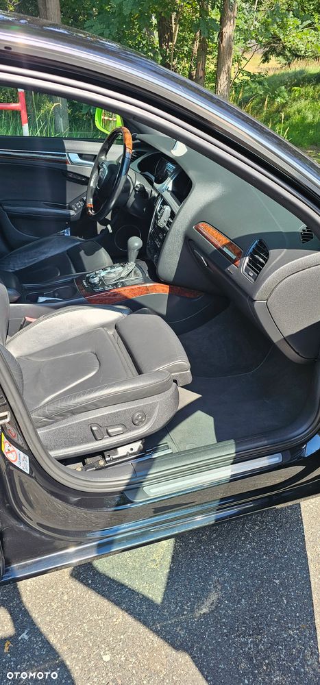 Audi A4 Limousine 3.2 FSI quattro tiptronic Ambition - 14