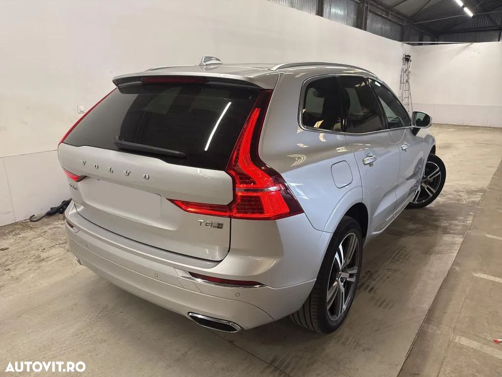 Volvo XC 60 T8 AWD Recharge Geartronic Inscription - 4