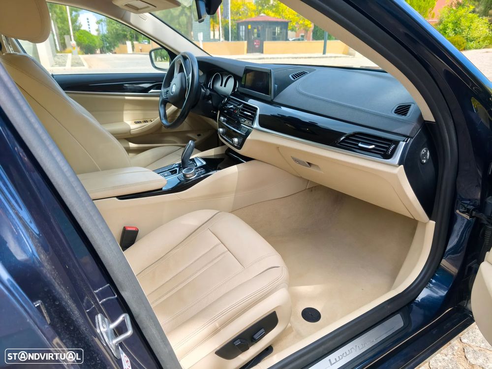 BMW 520 d xDrive Line Luxury Auto - 7