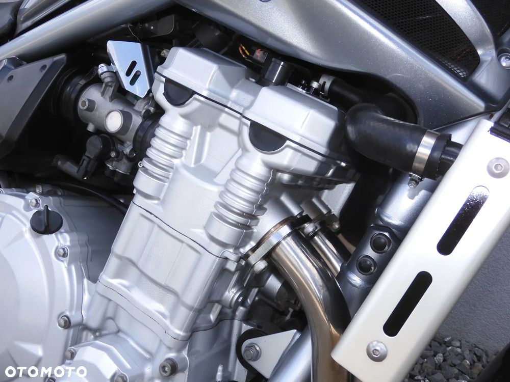 Suzuki Bandit - 20