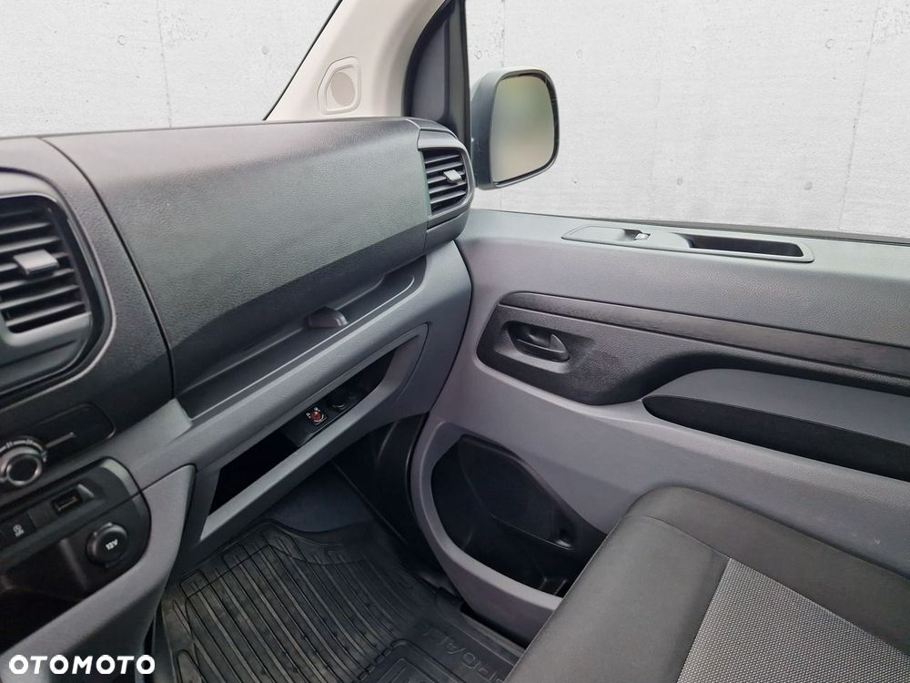 Toyota ProAce - 16