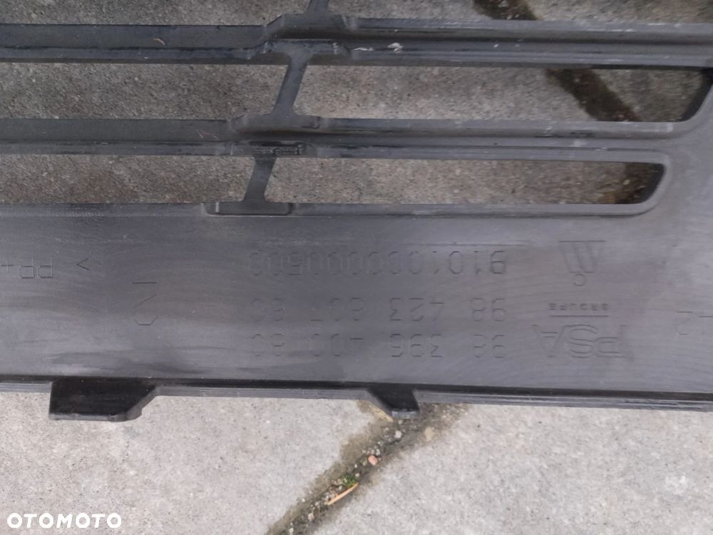 OPEL ASTRA L VI GRILL ATRAPA 9839640080, 9842380780 - 6